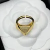 Neue Dreieck Voller Diamanten Offenen Ring Weibliche Europäische Persönlichkeit Internet Celebrity Kalten Stil Straße Ring Großhandel