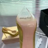Gianvito Rossi Zapatos de novia pumps105mm decoración de cristal puntiagudos Tacones de aguja Bombas de tacón Suela de cuero mujer Diseñadores de lujo zapato de vestir para fiesta