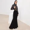 Vestidos casuais 2023 Vestido de noite preto da primavera Turn Down Collar Patchwork Lace Roupas Moda Moda Bodycon Mermaid Mulheres