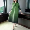 Dresses Women Loose Gradient Elegant Dresses Miyake Pleated Summer Female Casual Vintage Fashion Folds MidLength ALine Dress Clothes