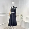 Lässige Kleider Hohe Qualität 2023 Frühling Sommer Frauen Elegante Khaki Weiß Schwarz Einzigartiges Design Ausschnitt Taille Selbstbindende Träger Langes Kleid