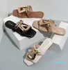 Sandals 2023 flats Personality Chain U-buckle slippers Women slippers Fashion square head outside wear women's flip-flops