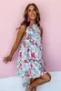 Vestido floral com calço de pescoço de massa branca com o pescoço sem mangas do pescoço x3ia#