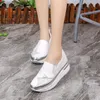 ドレスシューズakexiya sepatuプラットフォームperak pantofel bling creepers nyaman wanita slip on swing flat malas zapatos de mujer 230517