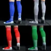 Spor çorapları Yeni erkekler kaymaz futbol çorapları nefes alabilen diz yüksek havlu alt bisiklet yürüyüşü spor eğitimi uzun futbol çorapları j230517