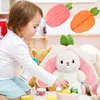 Pluszowe lalki Kreatywne Doll Bunny Soft Plush Toys Reversible Marchew Strawberry Bag zamień w królicze pluszowe zwierzęta poduszka dla dzieci Prezent 2305516