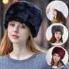 Berets Russische vrouwen faux bont hoed herfst winter ronde platte pet meisje warme muti-kleur kroonloze cirkelhoofddeksel