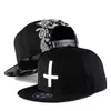 BALL CAPS NIEUWE FASHIER MEN MENSEN Dames Baseball Cross Borduurwerk Trend Street Dance Hip Hop Snapback Kpop Sports Summer Sun Flat Hats EP0238 AA220517