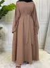 민족 의류 무슬림 패션 두바이 Abaya 벨트 이슬람 의류와 함께 긴 히잡 드레스 Abayas 여성을위한 아프리카 드레스 KAFTAN ROBE MUSULMANE 230517