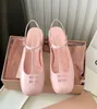 Miu dames balletschoenen bootschoenen designer merk platte bodem Mary Jane comfortabele leren schoenen zwart en wit roze bruin casual outdoor 35-40