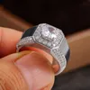 JoiasHome Bague pour homme de luxe en argent 925 Bijoux Taille 8-12 Ronde AAAAA Zircon Brillant Mariage Argent Plaqué Platine 18K Vente en gros J230517