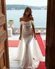 Off Shoulder Mermaid Dresses With Overskirts Sequins Wedding Dress Sweep Train Vintage Robe de Mariee Bridal klänningar