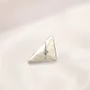 Högkvalitativa lyxdesigners Letters Earring Stud Invertered Triangle rostfritt stål Kända kvinnor Stål Seal Earring Wedding Party Jewerlry