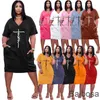 卸売プラスサイズの女性デザイナードレス2023サマーファッションセクシーなルーズレタープリントVネックレジャードレスポケット12色