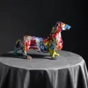 Obiekty dekoracyjne figurki Kreatywny dom nowoczesny pomalowany kolorowy Dachshund Dach Decoration Dekoracja wina szafka w biurze Dectop Crafts 230517