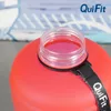 Tumblers Quifit2.2L3.78Lbouncing Straw Sports Gallon Water Bottle FitnessHomeoutdoor gör den dammsäker och läcktät vattenflaska 230517