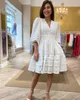 Grundläggande casual klänningar Leisure designad av australisk designer 2023 Vår/sommarlinne vit skarvklänning
