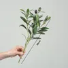 Fleurs décoratives Plantes Artificielles Vert Olive Feuilles Branche Faux Plante Avec Des Fruits Pour La Maison Jardin Décoration De Mariage Bouquet De Mariée En Soie