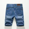 Shorts masculinos de verão masculino clássico shorts de jeans coreanos moda solta moda jeans casual calça de gama de cinco pontos masculino 230518