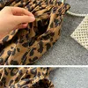 Garnitury damskie Korejepo Fashion Leopard Zestaw retro leniwy kobiet nieregularna koszula z długimi rękawami wysoka talia Slim szeroko nogawkowa