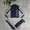 Sporty Two Piece Pants Tracksuit Women Casual Print Jacket and Sweatpants sätter gratis fartyg