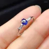 Cluster Rings högkvalitativa Royal Blue 925 Silver Ring Natural Sapphire High-End Elegant Fashion Compact