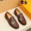 Hoogwaardige echte lederen mannen Casual schoenen Luxuremerk Italiaanse mannen Loafers Moccasins Ademende slip op zwarte rijschoenen plus maat 38-45