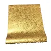 Wallpapers gouden folie behang plafond gesuspendeerd goudgeel