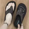 Pantoufles pour hommes mode d'été nouveau extérieur confortable lumière personnalité loisirs Shopping jouer sandales