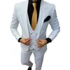 Trajes de hombre Blanco Slim Fit para hombres 3 piezas Esmoquin de boda con chaleco de doble botonadura Chaqueta de moda masculina Pantalones Llegada