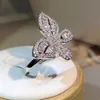 Anneaux de mariage 925 Sterling Silver Exquis Big Butterfly Blanc Zircon Anneau Plein De Diamants Pour Dames Bijoux Fête Cadeau D'anniversaire 230517