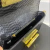 Nuova borsa da donna in pelle con una spalla, modello di serpente, grande borsa di moda casual coppia di hardware