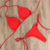 Badkläder sexig brasiliansk baddräkt kvinnor sexig bikini set push-up bra thong g-sträng två stycken badkläder strandkläder baddräkt femme 230518