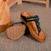 Pantofole Top Pantofole estive per donna 2023 Pantofola con frange in punta Piattaforma bocca di pesce Pantofole ricamate multicolore Sandali da spiaggia da donna