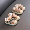 Barn canvas skor barn designer pläd baby vandrare skor pojkar flickor lätt mjukt icke-halk casual sneakers