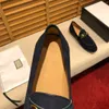 Big Size 38-46 Men Oxfords Lederen schoenen British Green Blue Shoes Handmade Comfortabele formele jurk Men Flats slip op Bullock