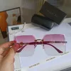 Дизайнер Lou Vut Luxury Cool Sunglasses 2022L Домашние солнцезащитные очки женского темперамента УФ -резист