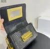 Nuova borsa da donna in pelle con una spalla, modello di serpente, grande borsa di moda casual coppia di hardware