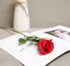 Rose rouge soie roses artificielles fleurs blanches bourgeon fausses fleurs pour la maison cadeau Saint Valentin décoration de mariage décoration intérieure GD207