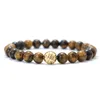 Strand Trendy Cassic Design Bracciale con perline da 8 mm per uomo Tiger Eye Pietra lavica Accessori da calcio creativi Gioielli con ciondoli Regalo fidanzato