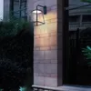 壁のランプモダンなシンプルでクリエイティブな屋外の防水ランプLEDコートヤードゲートテラスガーデン