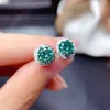 Hoop Huggie Bling 1CT Lab Emerald Diamond Stude K inkurację Real 925 Srebrne Srebrne Eksperwy Ślubne dla kobiet Charm Party Jewelry 230517