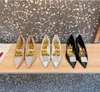VT Scarpe formali in vera pelle di design di lusso di alta qualità, tacchi alti, sandali con borchie di diamanti, scarpe da donna versatili, scarpe da fabbrica della serie OS