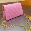 Женская сумка через плечо Сумочка с клапаном Coussin Clutch Сумки на плечо Кошельки Кожаные тисненые буквы Многослойная сумка Раздвижная M82289