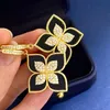 Dangle Chandelier Luxury Brand Fashion Earrings Retro Lucky Clover Flower Earring 18K Gold Colour Shell Cubic Zirconia Stones Women Jewelry 230517