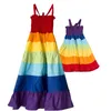 Família Roupas Combatentes Mãe Vestidos de Verão Mãe Mãe Camisole Vestido Rainbow Stripe Mulher Girls Mommy And Me Clothing 230518