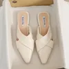 Pantofole 2023 Capispalla da donna estiva Scarpe casual da donna Ciabatte piatte a punta stile coreano Abbigliamento da lavoro e da ufficio Taglia grande 41-43