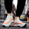 Klänningskor Par Rinnande skor Flying Mesh Outdoor Sports Sneakers Mens Lace Up Casual Shoes Original Design Jogging Shoes for Women 230519
