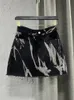 Jupes DEAT Fashion Jupe en jean pour femme Taille haute Tie-dye Imprimé Burr Au-dessus du genou Streetwear Jupes Printemps Trendy 17A2006H 230519