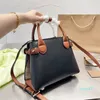 Bolsos clásicos, bolso de mano, bolso de mano para mujer, bolsos de hombro tipo bandolera, clavo inferior de cuero, bolsillos de gran capacidad, bolso de mano, monedero de 25cm